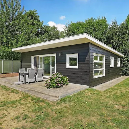 Holiday home Prinsenhof 13 - Ouddorp