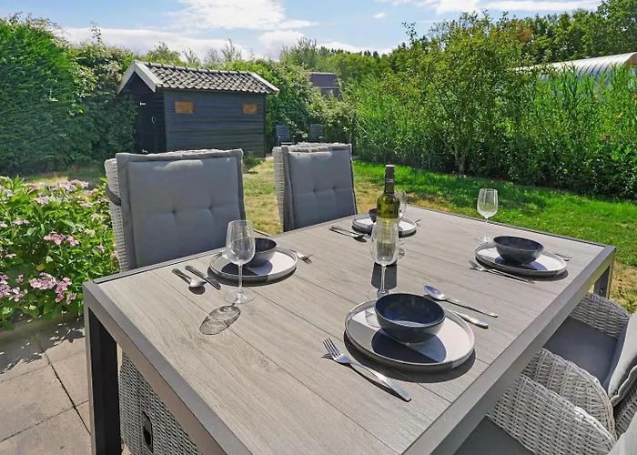 Holiday home Prinsenhof 13 -